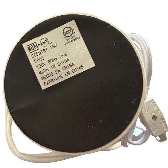 Scentsy Etched Core Premium Wax Warmer for Home Fragrance Cream Ceramic Design - Picture 8 of 9